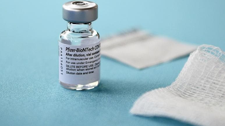 23-vjeçares në Itali i injektohen gabimisht 6 doza Pfizer-BioNTech kundër Covid-19