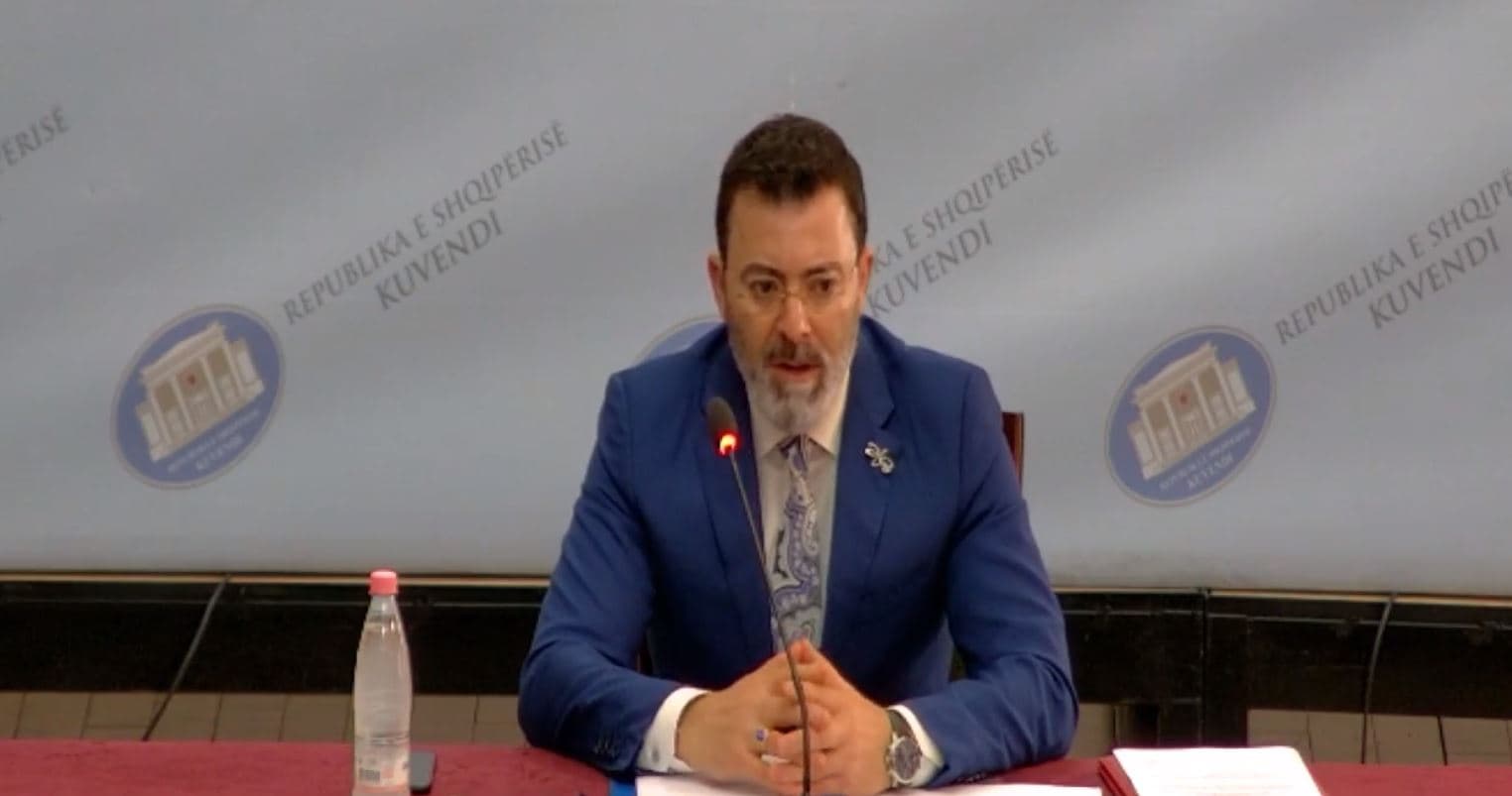   Komisioni Hetimor për shkarkimin e Metës/ Hyseni: Më 18 maj seanca dëgjimore me Presidentin (VIDEO)