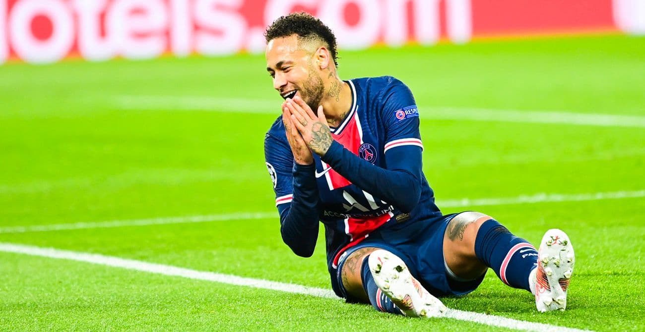 Kështu e bindi Paris St Germain Neymarin
