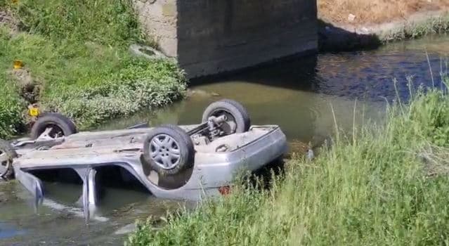 Aksident i rëndë në Lushnjë, humbin jetën babë e bijë (VIDEO)