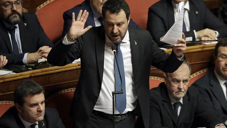 Gjykatësi italian pushon çështjen e emigrantëve kundër Matteo Salvinit
