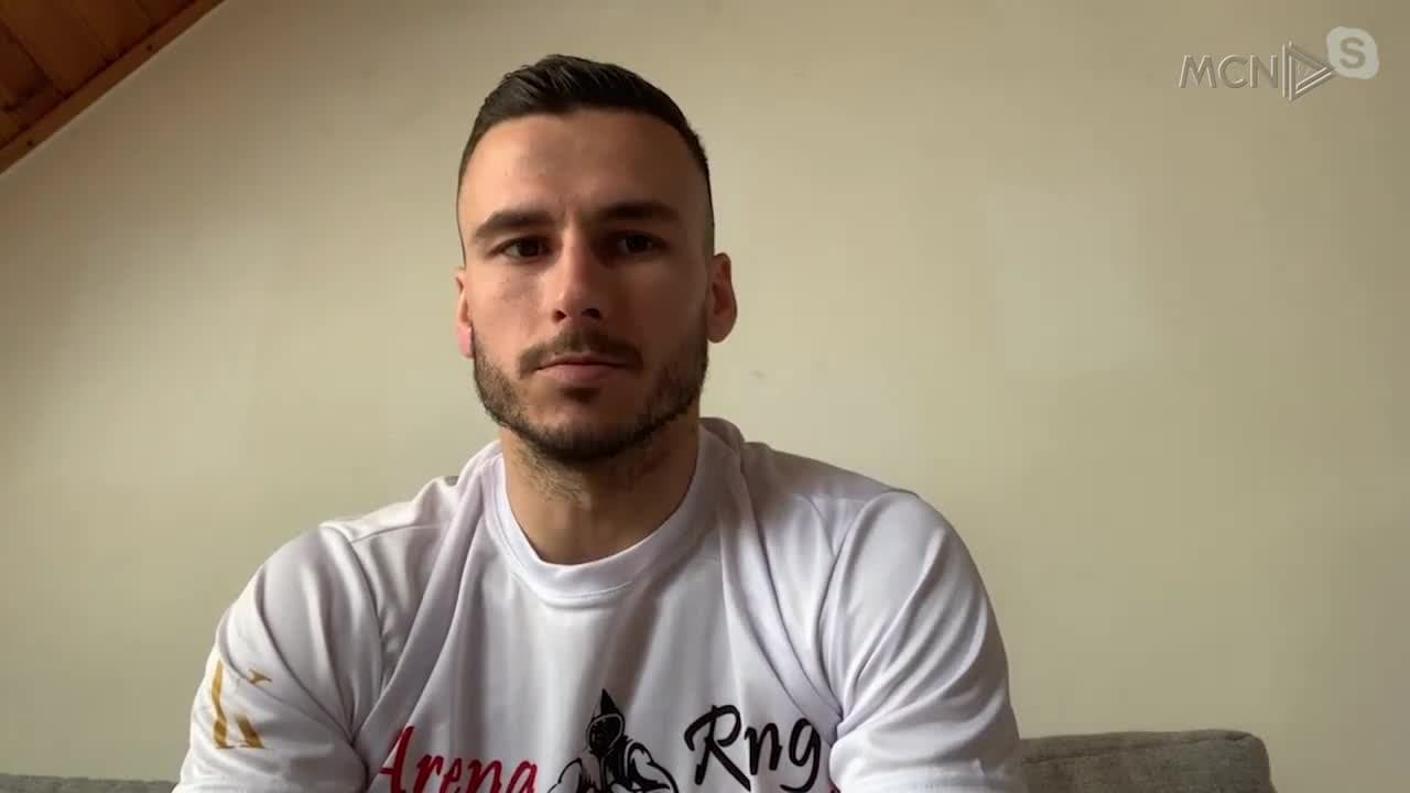 Shqiptari që synon majat e boksit botëror (VIDEO)