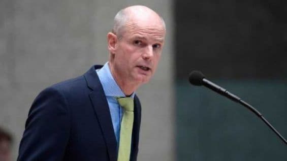 Holanda, rezerva për hapjen e negociatave për Shqipërinë 