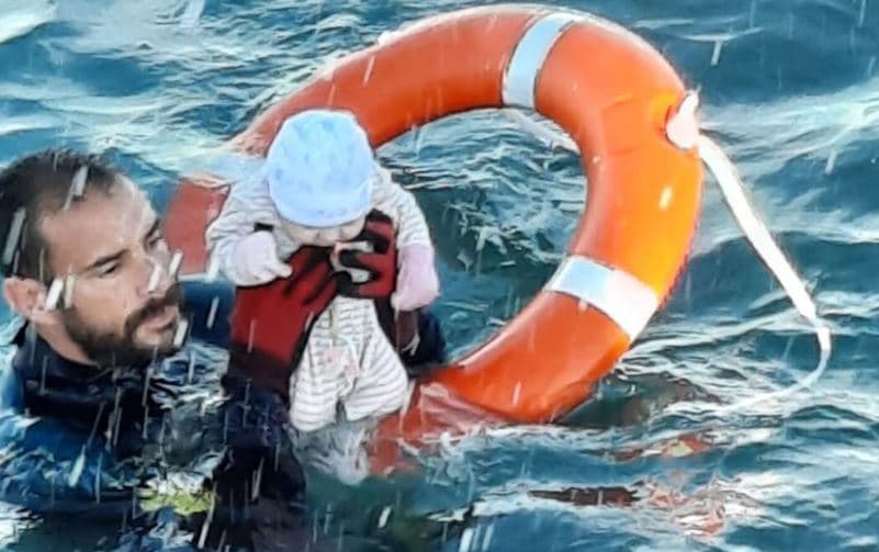 “Foshnja ishte e ftohtë akull, tërësisht e zbehtë dhe nuk lëvizte” 