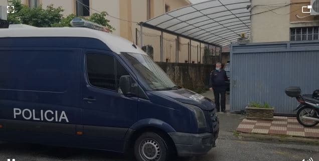 Iu gjet një sasi kanabisi dhe kishte dijeni për vrasjen e Endri Mustafës, burg të riut