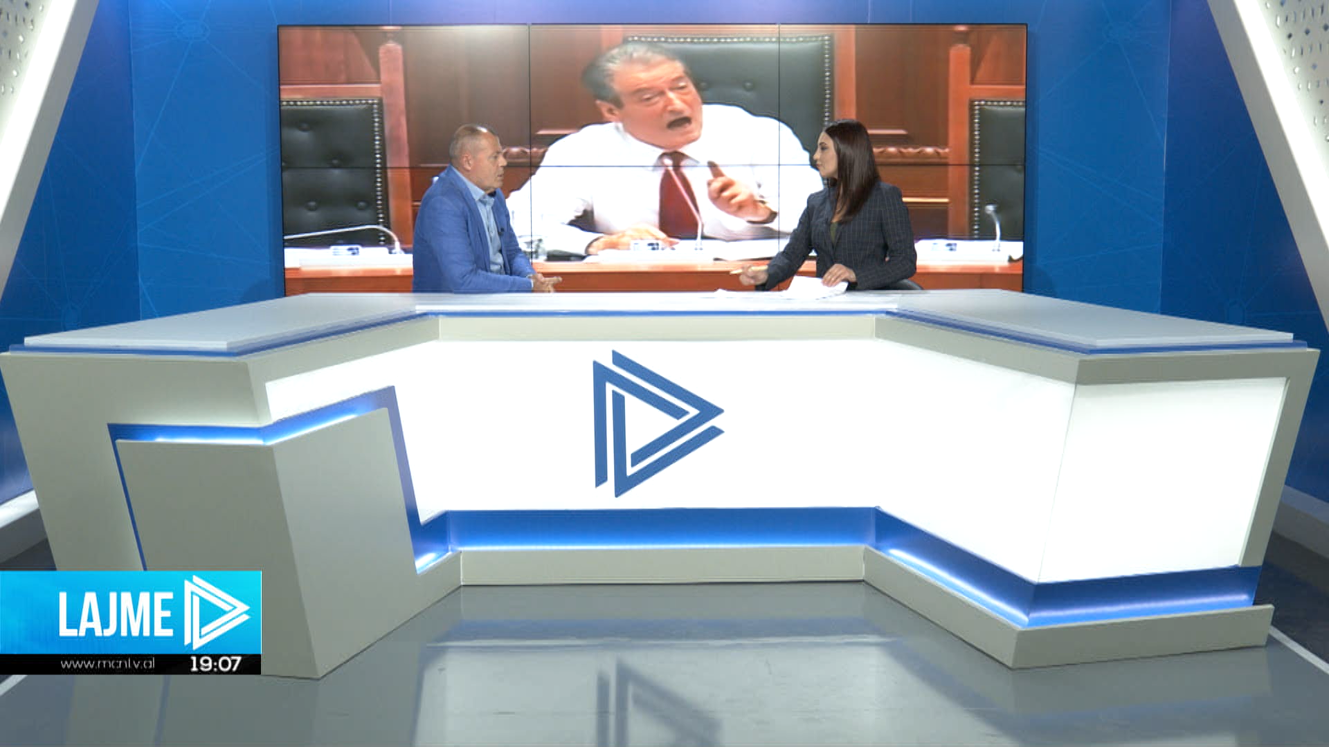 Nano: Berisha më mirë të sakrifikojë veten se sa një aleat si SHBA