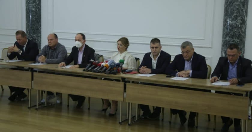 Grupi “Për PD-në” kërkesë Bashës dhe Kryesisë: Ndryshoni datën e zgjedhjeve