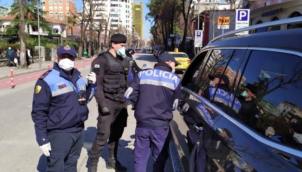 Bashkëpunonte me shpërndarësit e drogës në Durrës, pezullohet specialisti i antidrogës