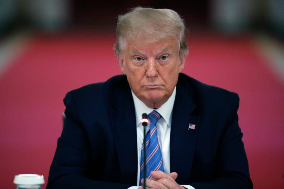 Quajti Covid-19 “virus kinez”, Donald Trump paditet me 23 milionë dollarë