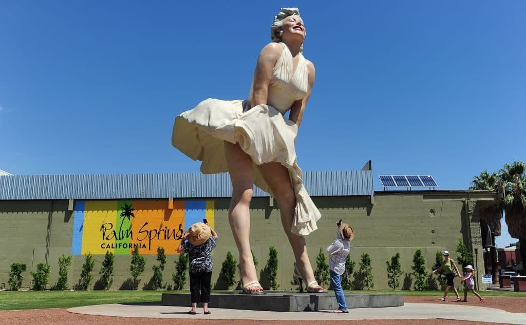 Statuja e Marilyn Monroe para muzeut shkakton polemika