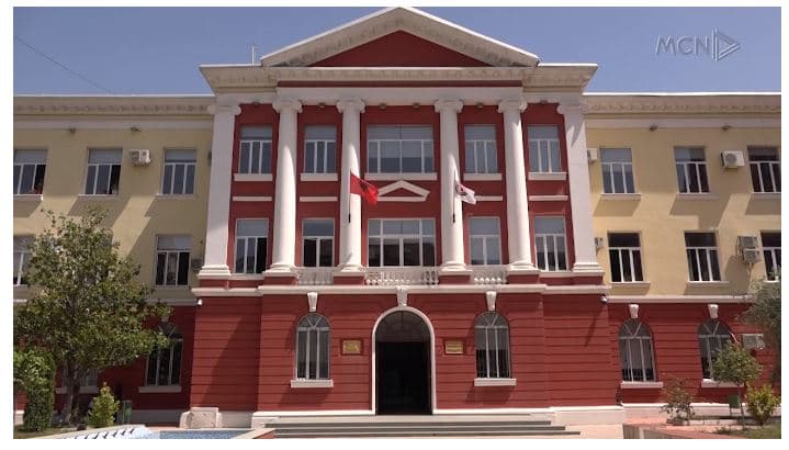 Ultimatum studentëve për tarifat (VIDEO)