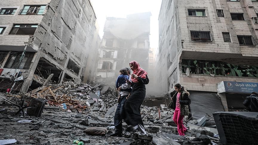 KB: Bombardimet izraelite në Gaza janë krime lufte