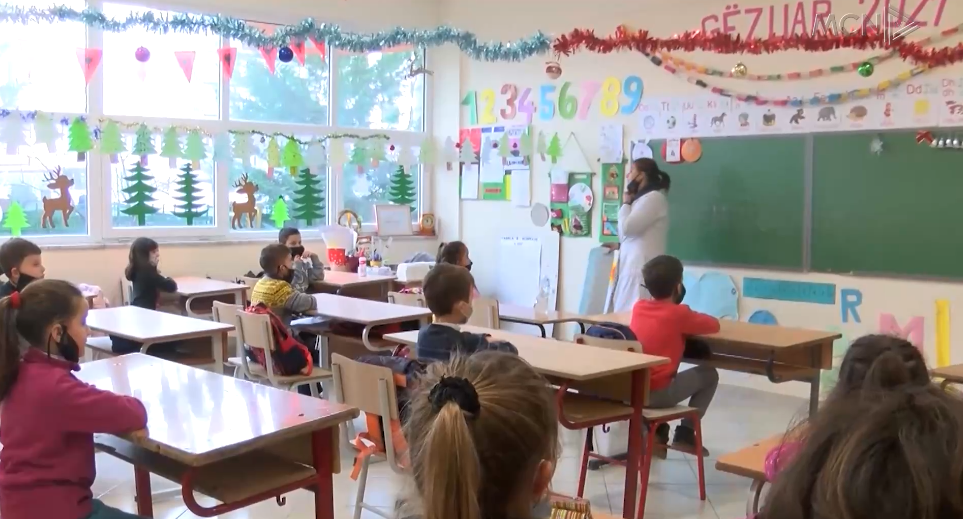 Anglishtja, lëndë në klasën e parë (VIDEO)