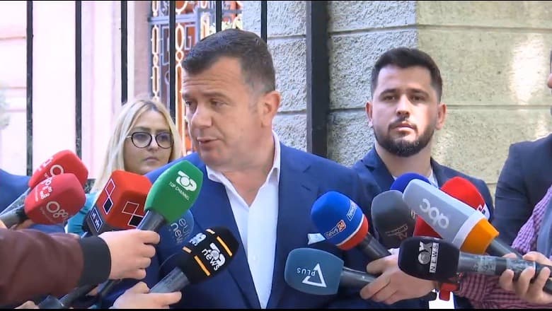 Balla: Shkarkimi i presidentit, bashkëpunim me opozitën