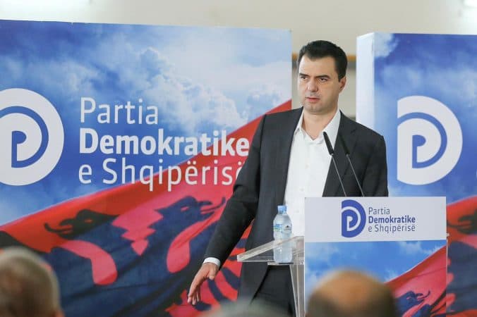 Basha vijon fushatën për kreun e PD: Demokracia arrest kardiak më 25 prill