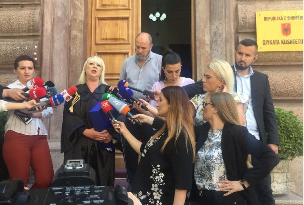     Kushtetuesja i jep kohë Presidencës për provat shtesë për Teatrin/ Kalaja: U pranuan dy nga tre kërkesat tona (VIDEO)