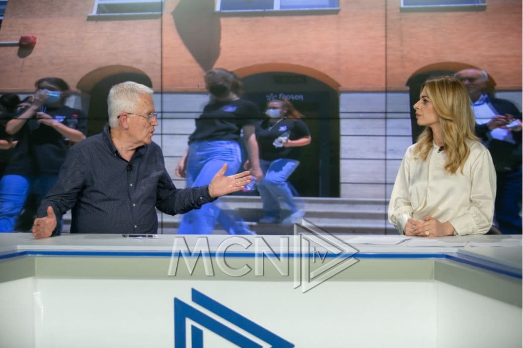 Provimet e maturës/ Vejsiu: Ulje në nivelin e testeve, nxënësit po ngopen me lugë bosh