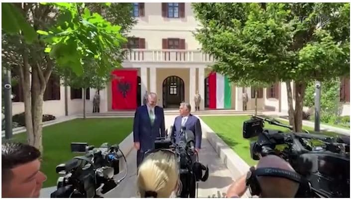 Hungaria njeh certifikatat e vaksinimit për Shqipërinë (VIDEO)