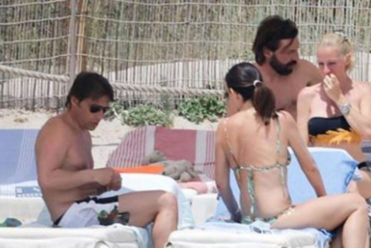 Rivalë vetëm në futboll, Conte dhe Pirlo shijojnë pushimet me njëri-tjetrin