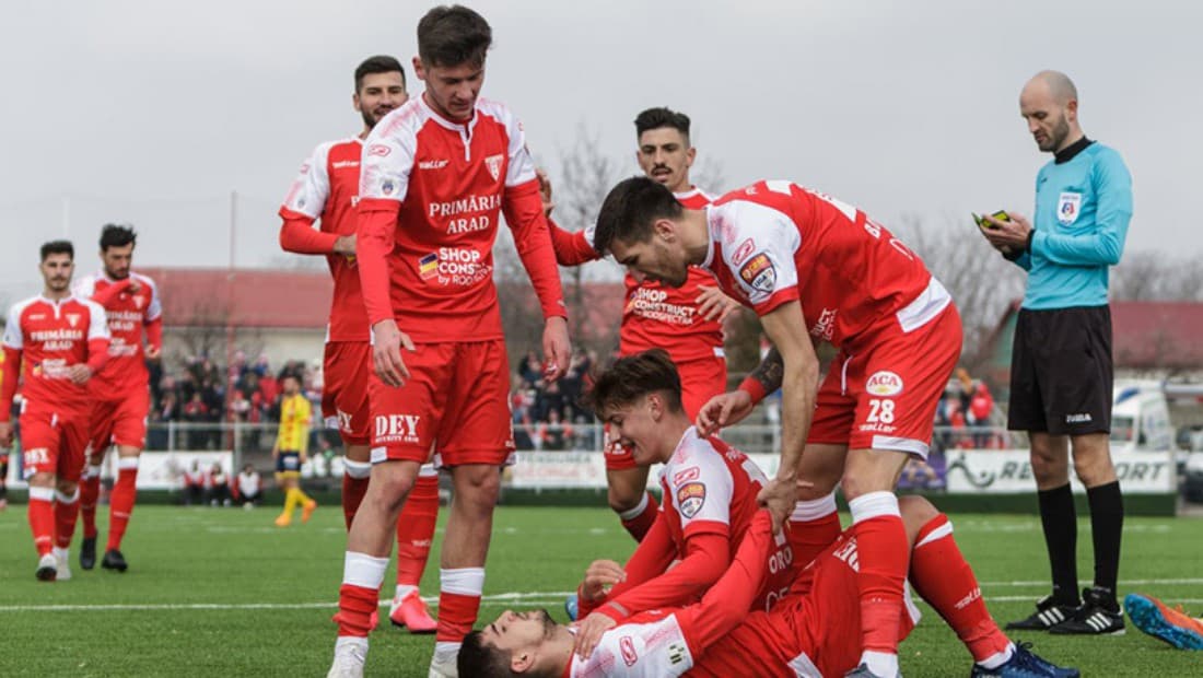 Klubi rumun largon 11 lojtarë, ikën edhe ish-mbrojtësi i Kukësit