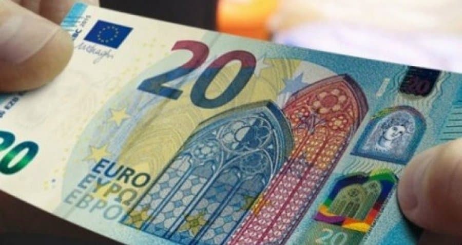 Ofroi 20 € ryshfet për të kaluar kufirin në Qafë-Prush/ Arrestohet shtetasi i Shqipërisë