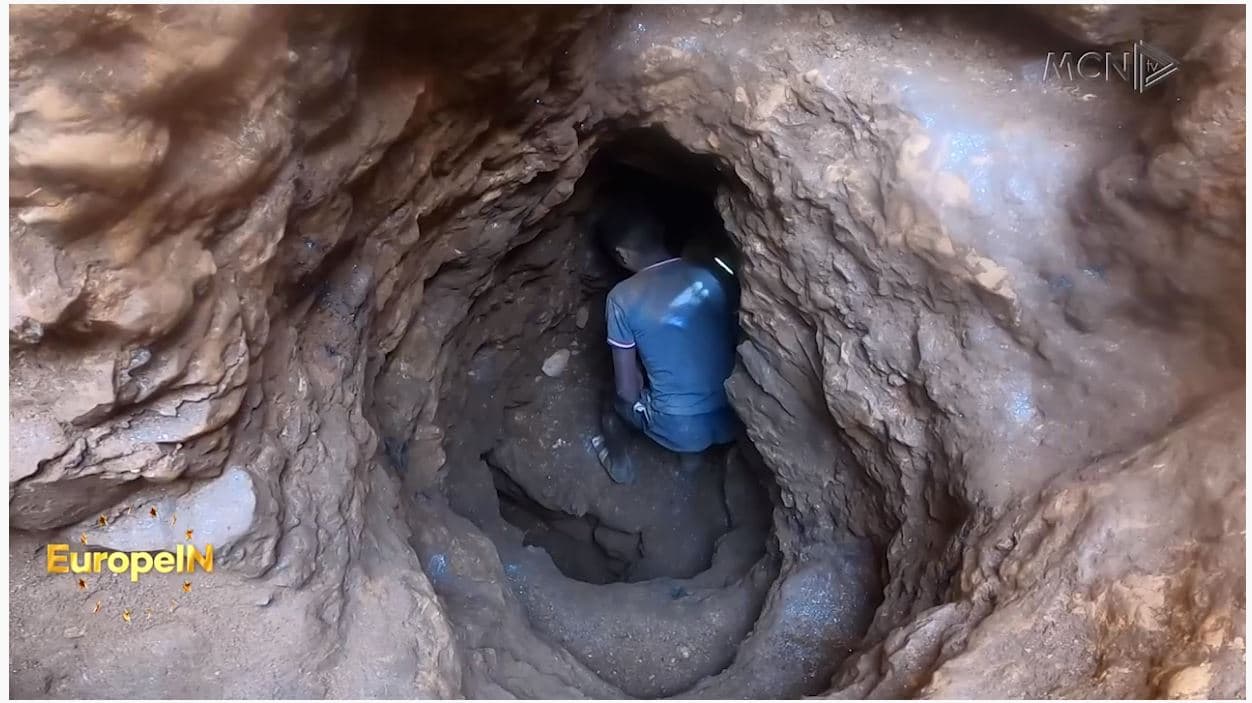 Fëmijët në Shqipëri, shfrytëzim në bujqësi dhe në minierën e Bulqizës
