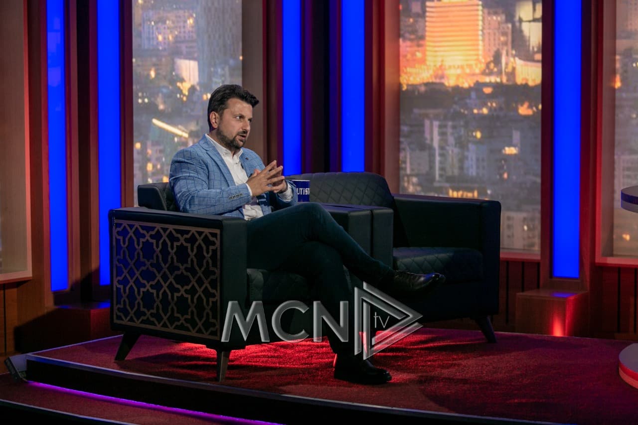 Mustafa: Anton Çetta ka qenë një figurë më e rëndësishme sesa Ibrahim Rugova