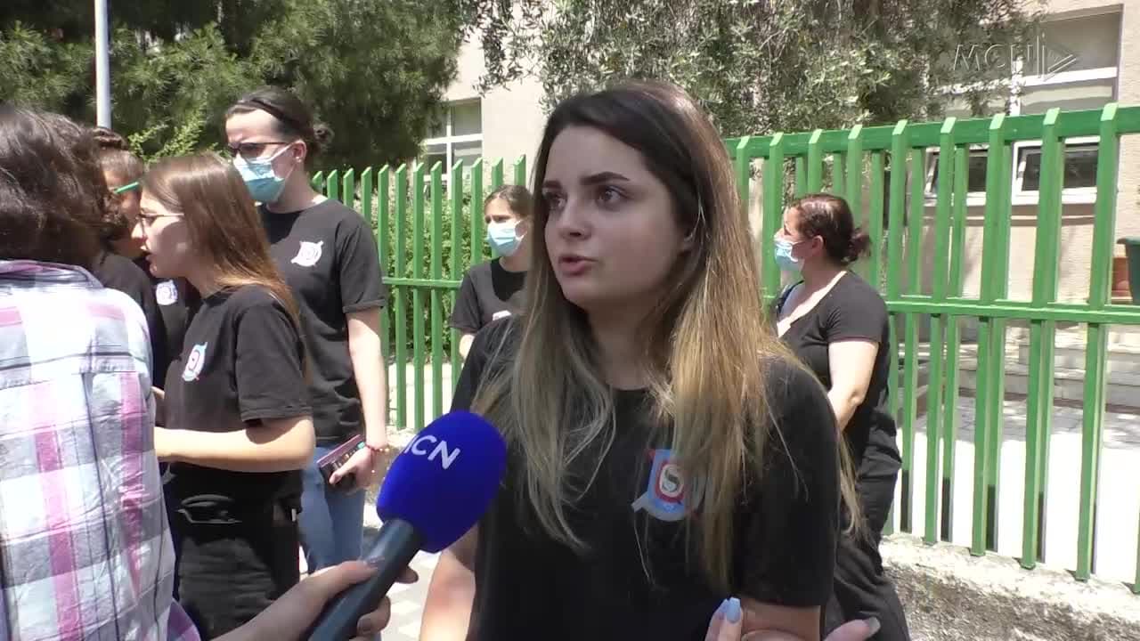 Zhvillohet provimi i matematikës (VIDEO)
