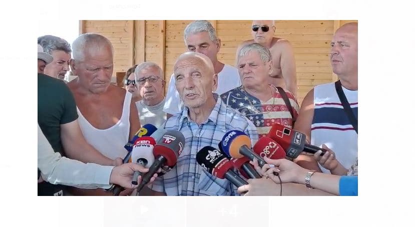 Pushuesit nga Kosova protestojnë në Velipojë: Sa herë vijmë këtu, kemi humbje (VIDEO)