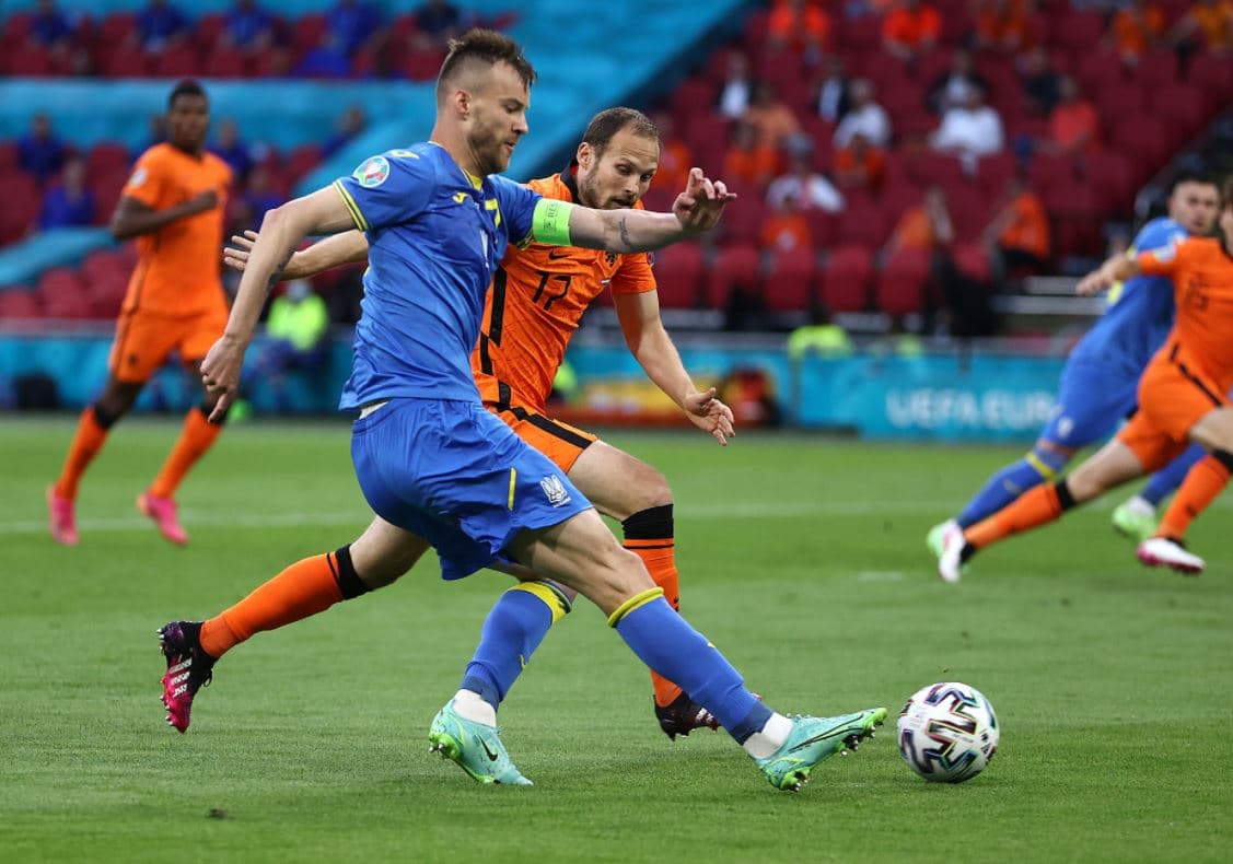 Spektakël me 5 gola të shënuar, Holanda mposht Ukrainën mes vuajtjesh (VIDEO)