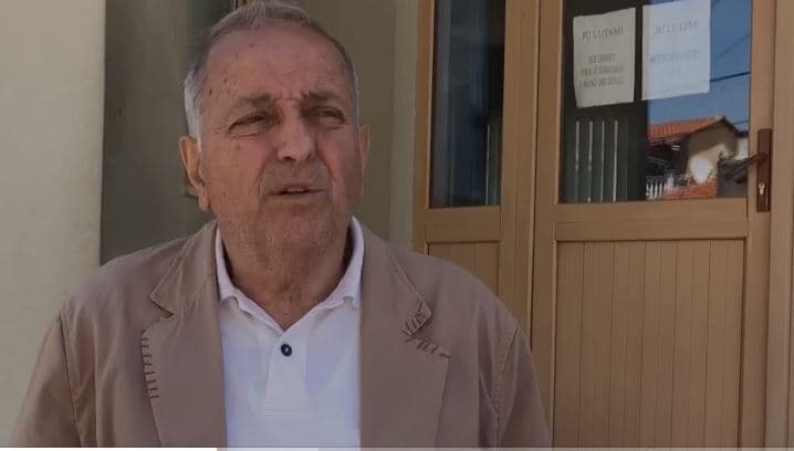 Deputeti shqiptar dorëzon kallëzim në polici: Më kanë shantazhuar përmes rrjeteve sociale