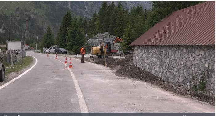 Valbona, mrekullia që po kërcënohet/ Mungesa e planit rregullues nxit ndërtimet pa kriter (VIDEO)