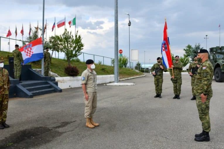 Acarohet Beogradi, trupat kroate bashkohen me KFOR-in në Kosovë