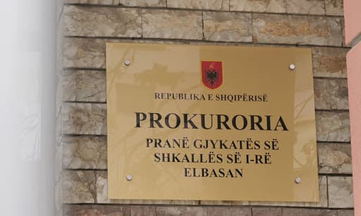 Vrasësi me pagesë i bandave në Elbasan, Prokuroria kërkon "kokën" e Mirgen Toshit