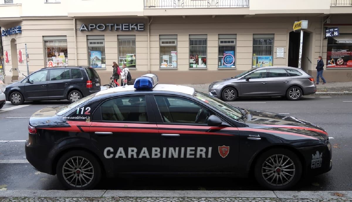 Itali, një shtetas shqiptar plagoset me armë në fytyrë