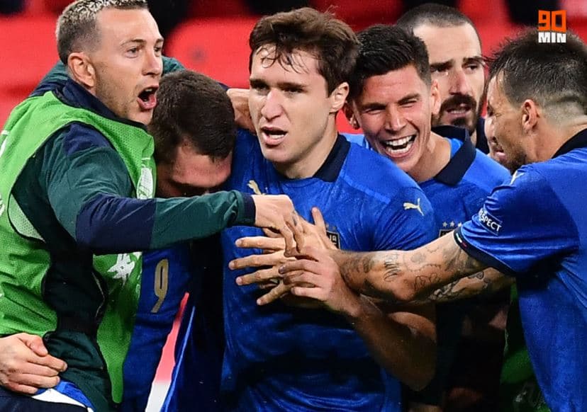 Shpërthen festa, Italia në avantazh të dyfishtë ndaj Austrisë 