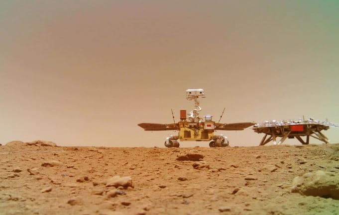 Kina publikon videot e roverit Zhurong në Mars
