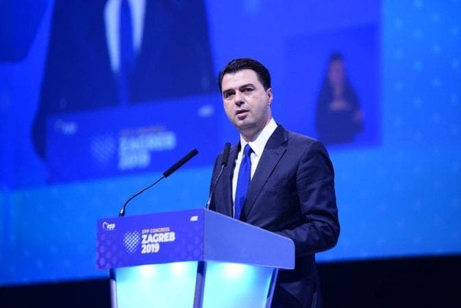Basha merr pjesë sot në Asamblenë e Partive Popullore Europiane