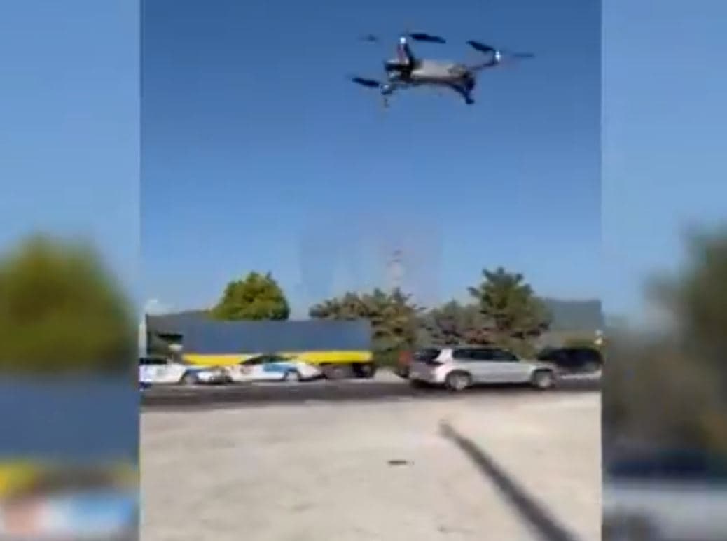 Policia Rrugore kontrolle me dron në rrugë: Heq 67 patenta, arreston 15 shoferë