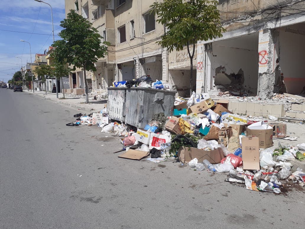 Plehrat në Durrës, Sako: Po përpiqemi për zgjidhje me landiflle të miratuara