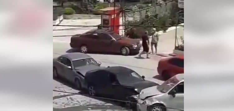 Aksident i trefishtë në Sarandë