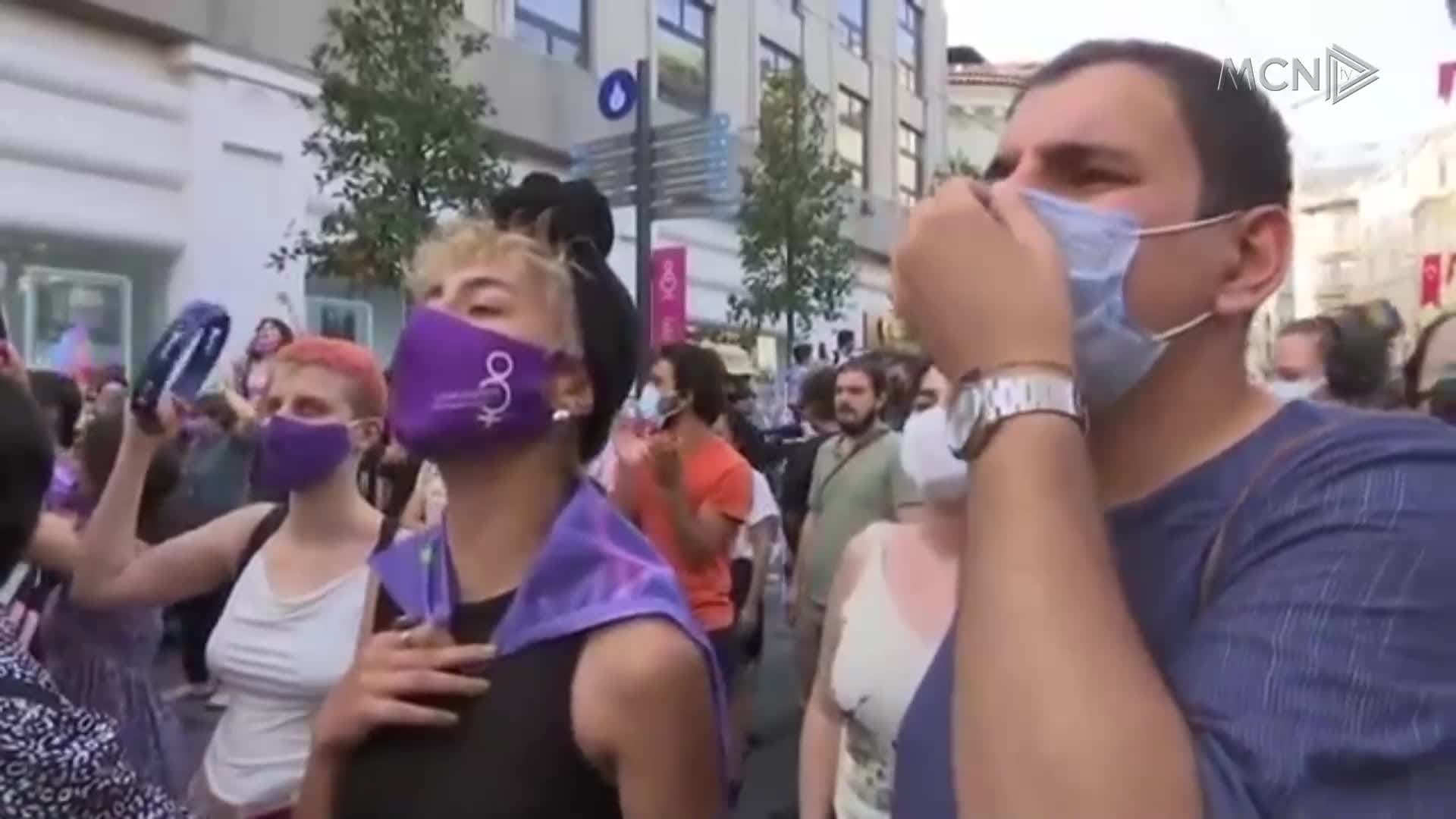 Protesta të dhunshme në Turqi (VIDEO)