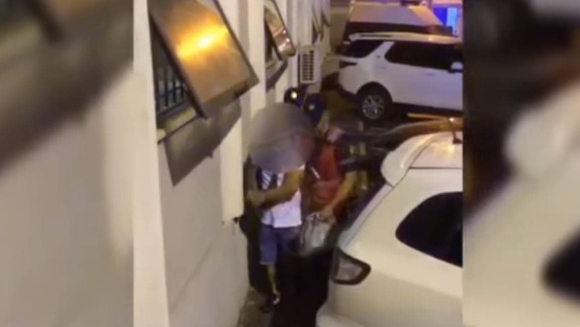 Përshtati dyqanin për të shitur kokainë, arrestohet 40-vjeçari