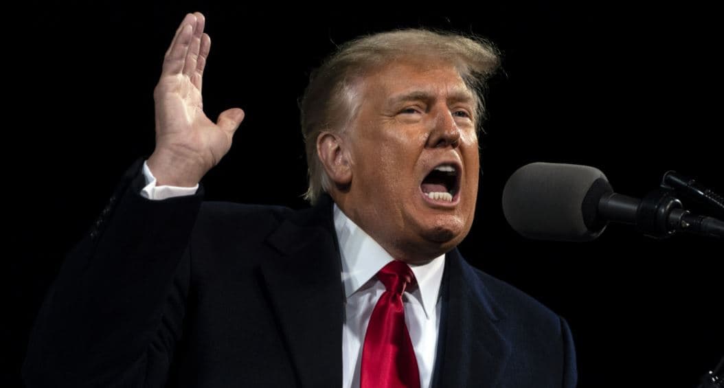Trump do të padisë Zuckerberg dhe Dorsey pas ndalimit për përdorim të rrjeteve sociale