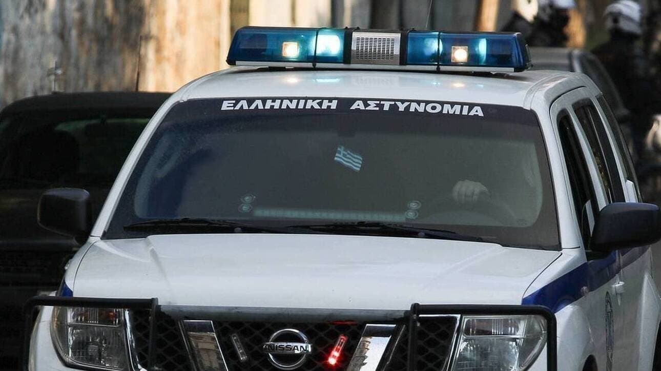 Greqi, 54-vjeçari arratiset nga spitali psikiatrik dhe plagos me thikë 4 persona