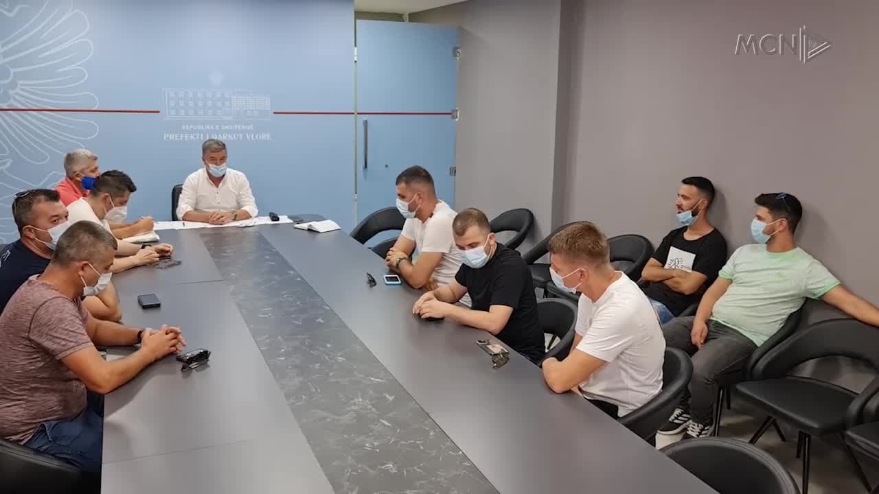 Bizneset kërkojnë shtyrje të orës së muzikës (VIDEO)