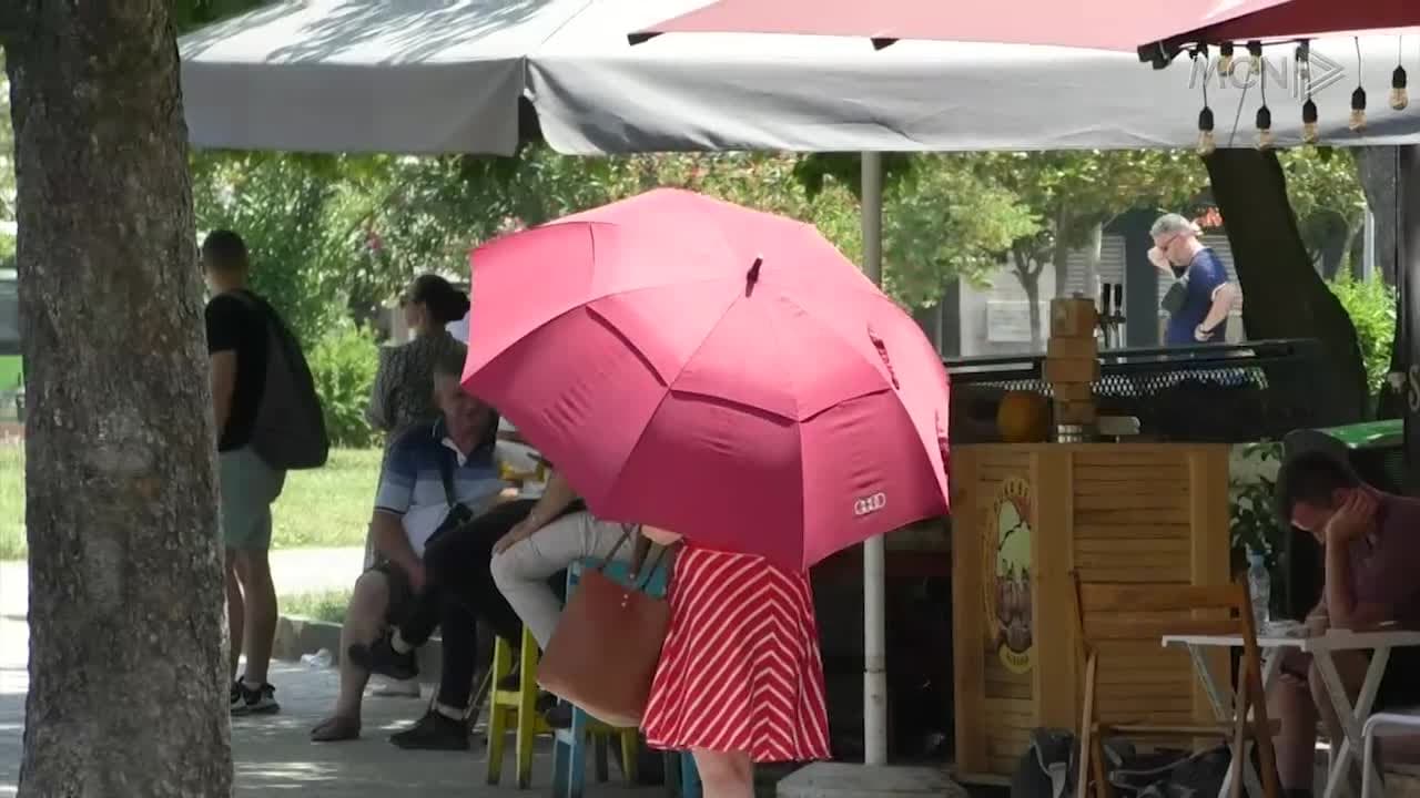 I nxehti afrikan ‘pushton’ Shqipërinë
