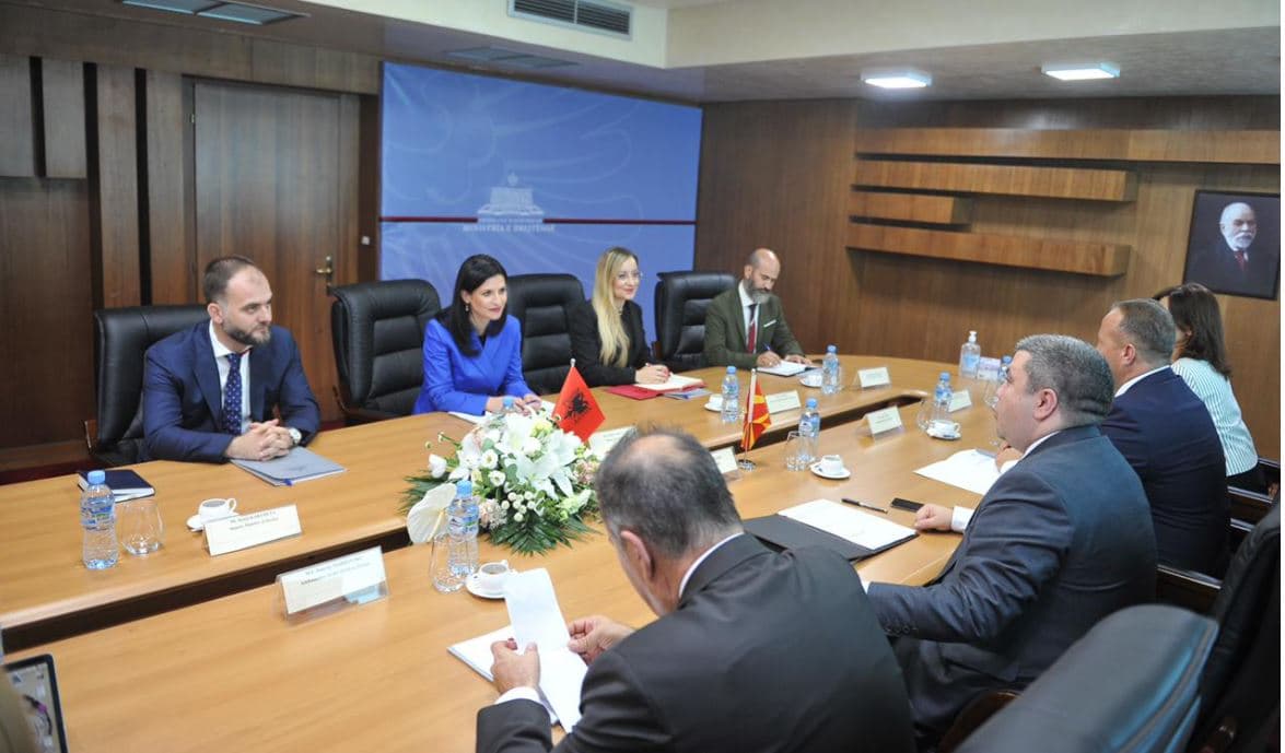 Gjonaj pret homologun maqedonas: Në fokus lufta kundër krimit të organizuar dhe korrupsionit transnacional