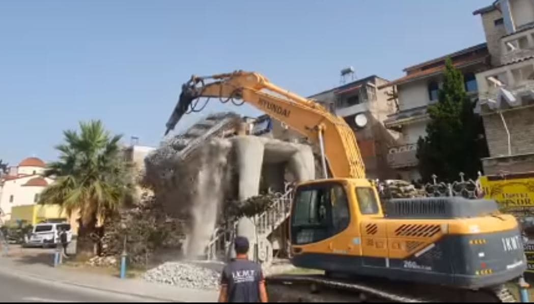 Video/ Elbasani arrin të fitojë ‘luftën’ me Kalin e Trojës