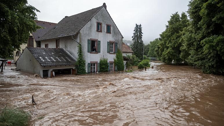 Më shumë se 40 të vdekur pas përmbytjeve në Gjermani dhe Belgjikë